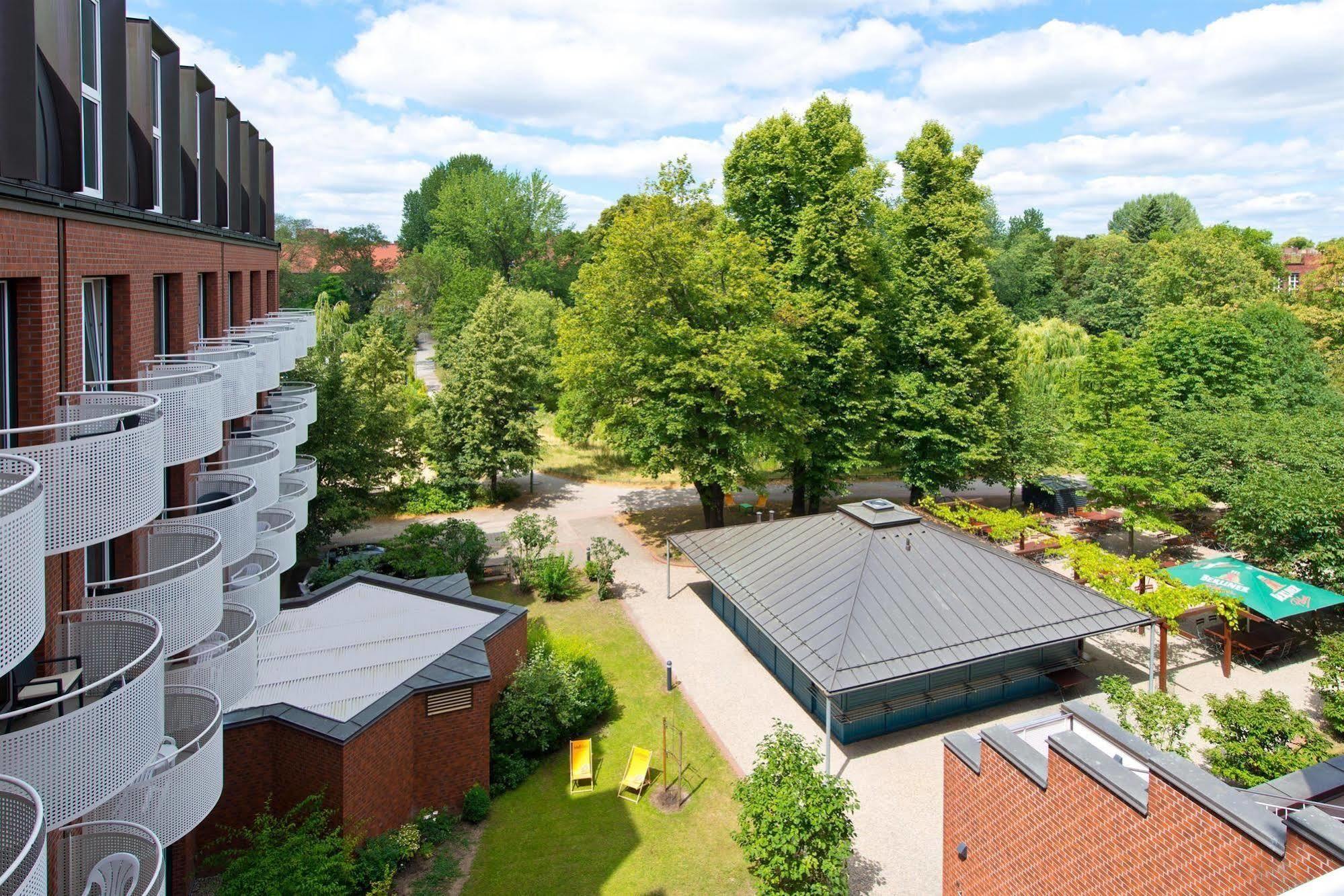 Living Weissensee Lejlighedshotel Berlin